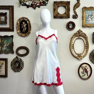 Vintage Victoria's Secret Y2K Red Lace Trim Slip Dress Small